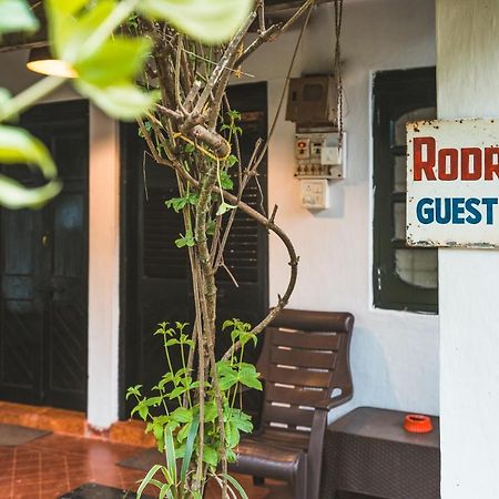 Rodrigues Guest House Calangute Luaran gambar