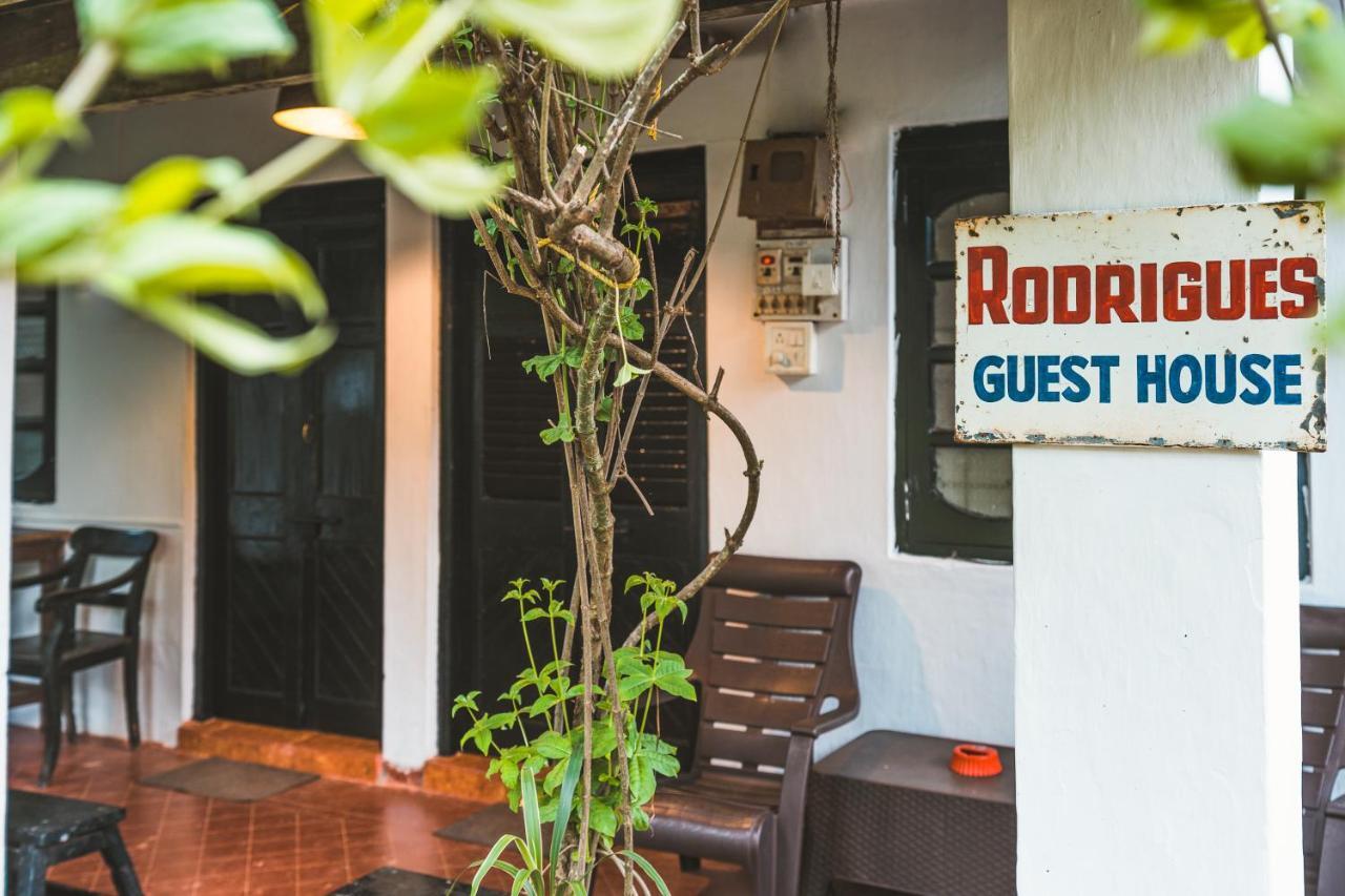 Rodrigues Guest House Calangute Luaran gambar